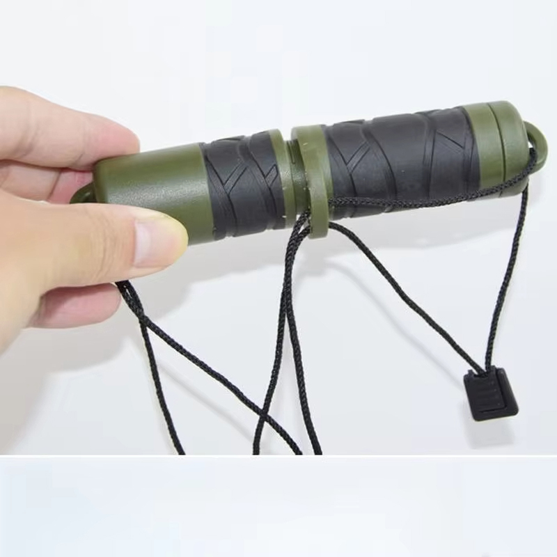 Multifunzionale Esterno Durevo - Ferro Rod Striker recensione e prezzo